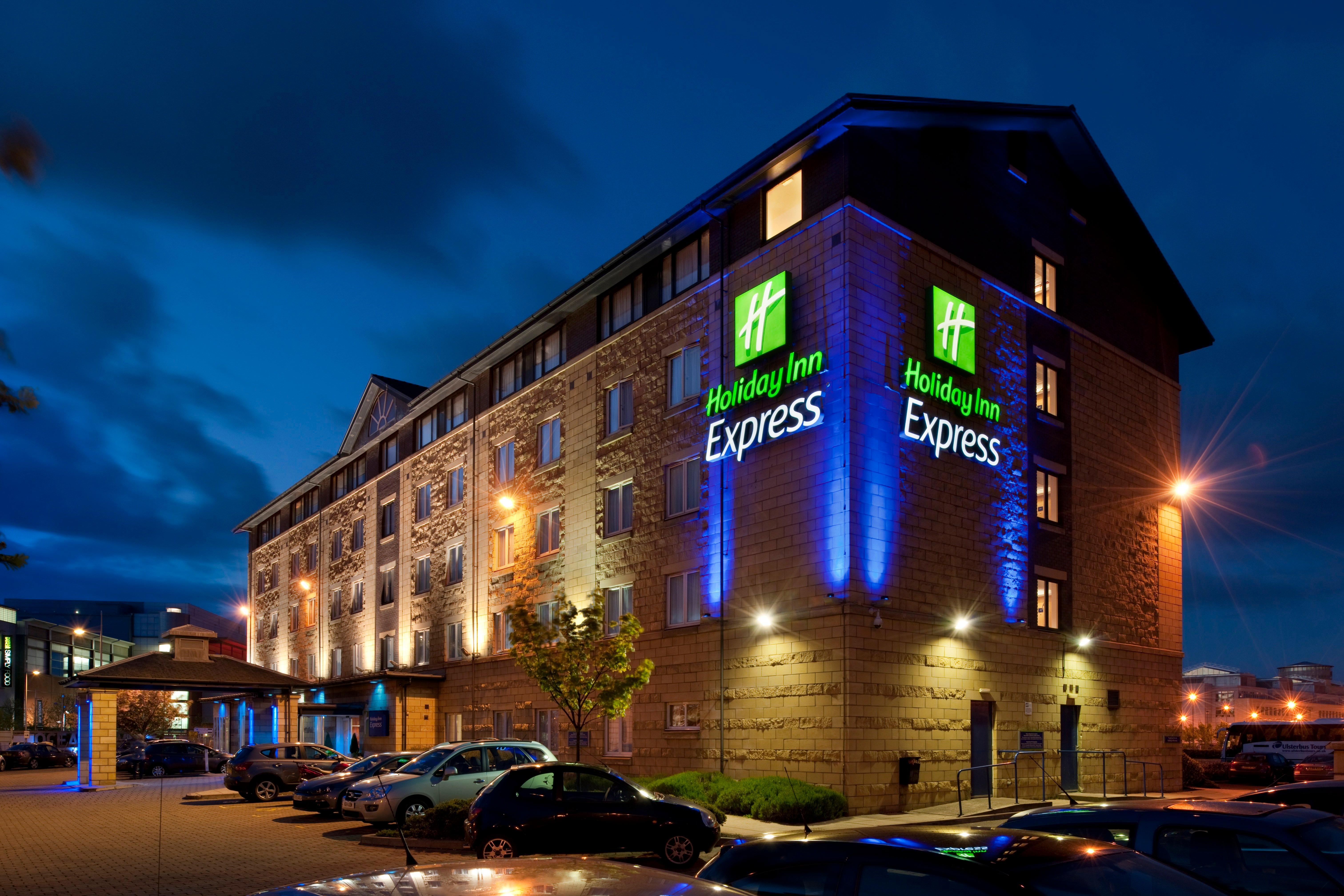 Holiday Inn Express Edinburgh - Leith Waterfront, An Ihg Hotel Esterno foto